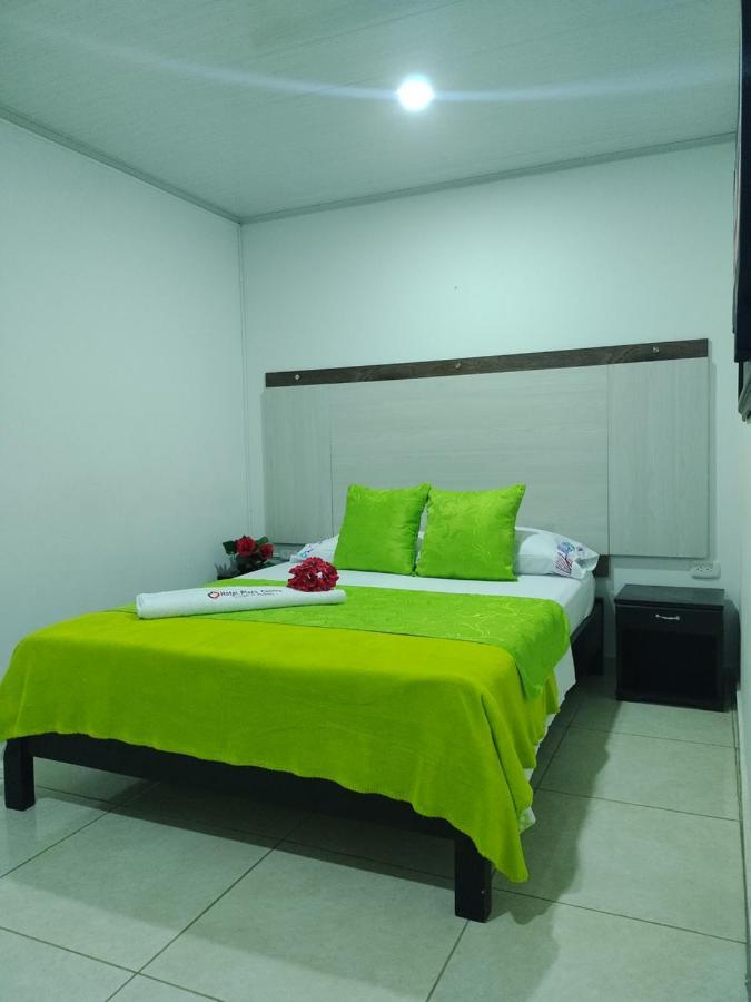Hotel Plaza Centro Флоренсия Экстерьер фото